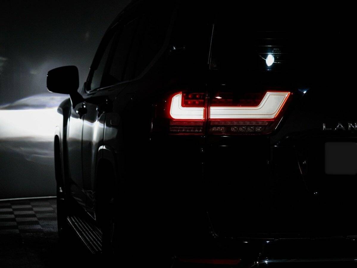 Toyota Land Cruiser с пробегом — 2021 год. Фото: #28