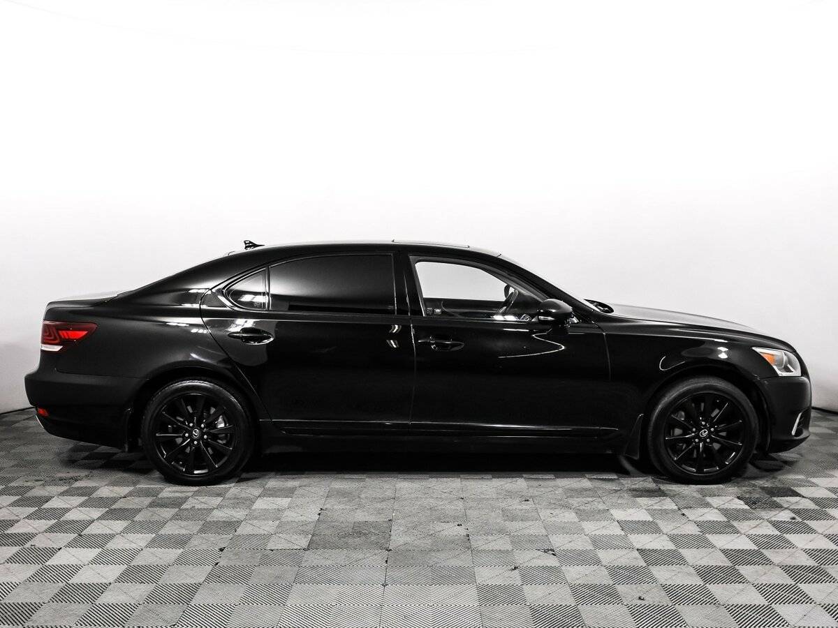 Lexus LS с пробегом — 2012 год. Фото: #3