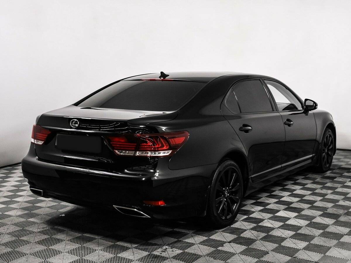 Lexus LS с пробегом — 2012 год. Фото: #4
