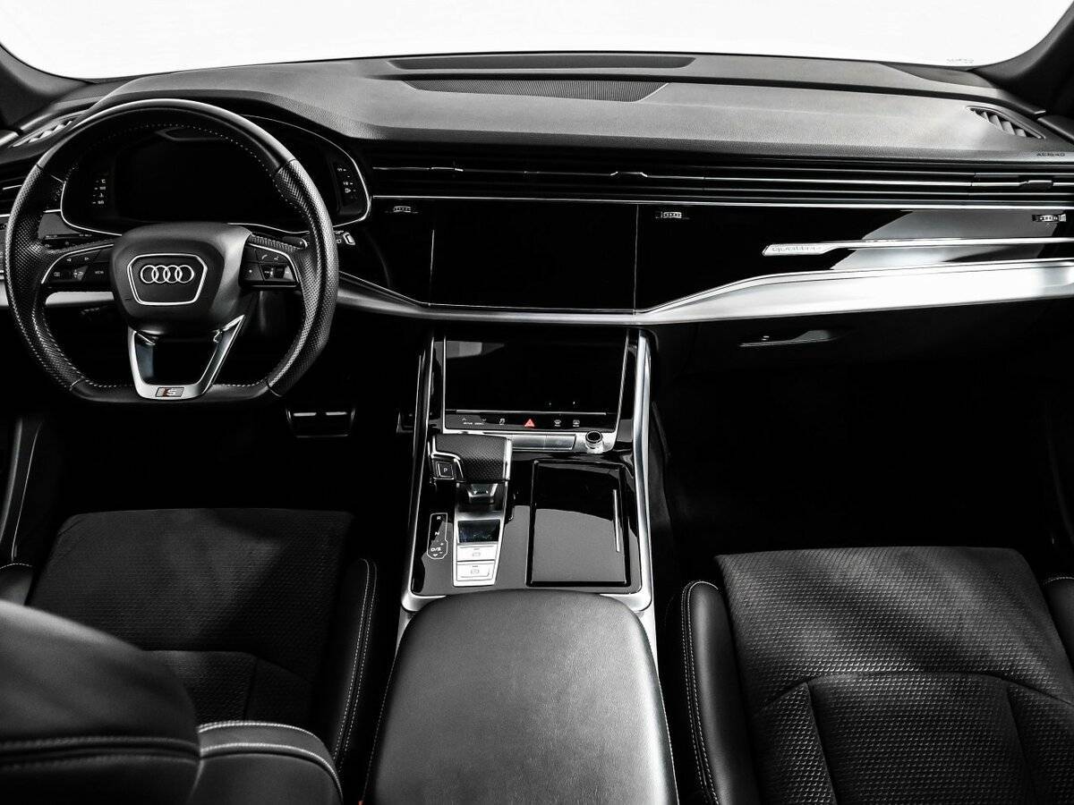 Audi Q8 с пробегом — 2019 год. Фото: #10