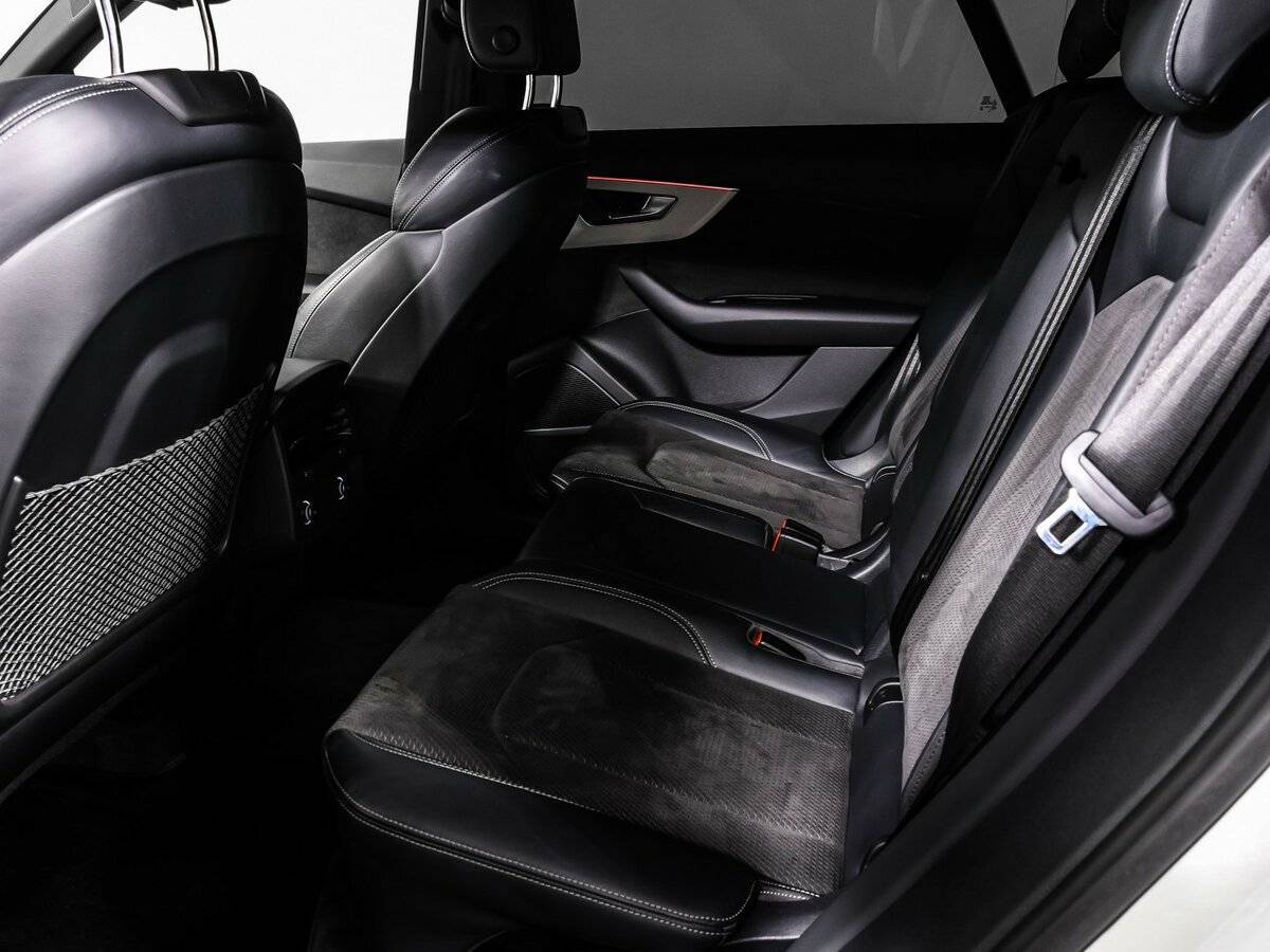 Audi Q8 с пробегом — 2019 год. Фото: #12