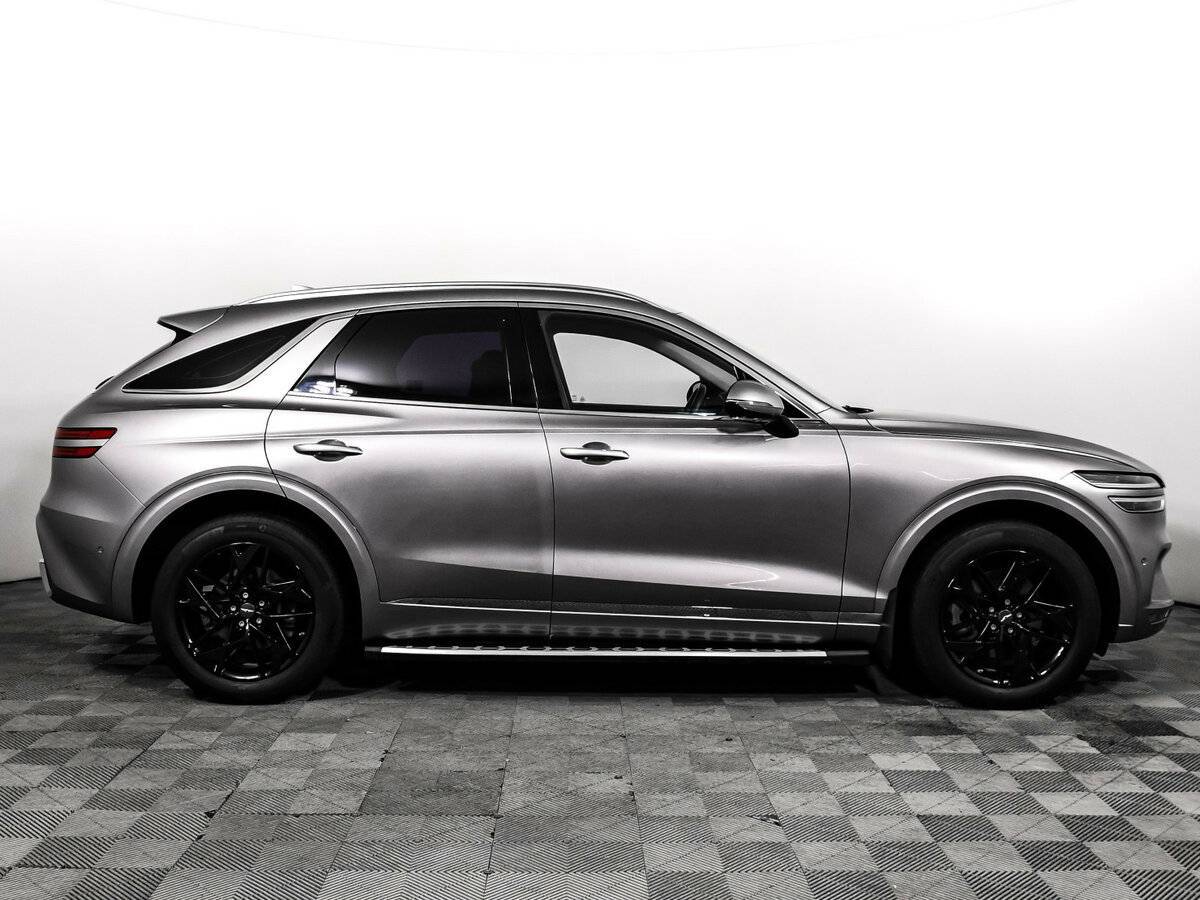 Genesis GV70 с пробегом — 2020 год. Фото: #3