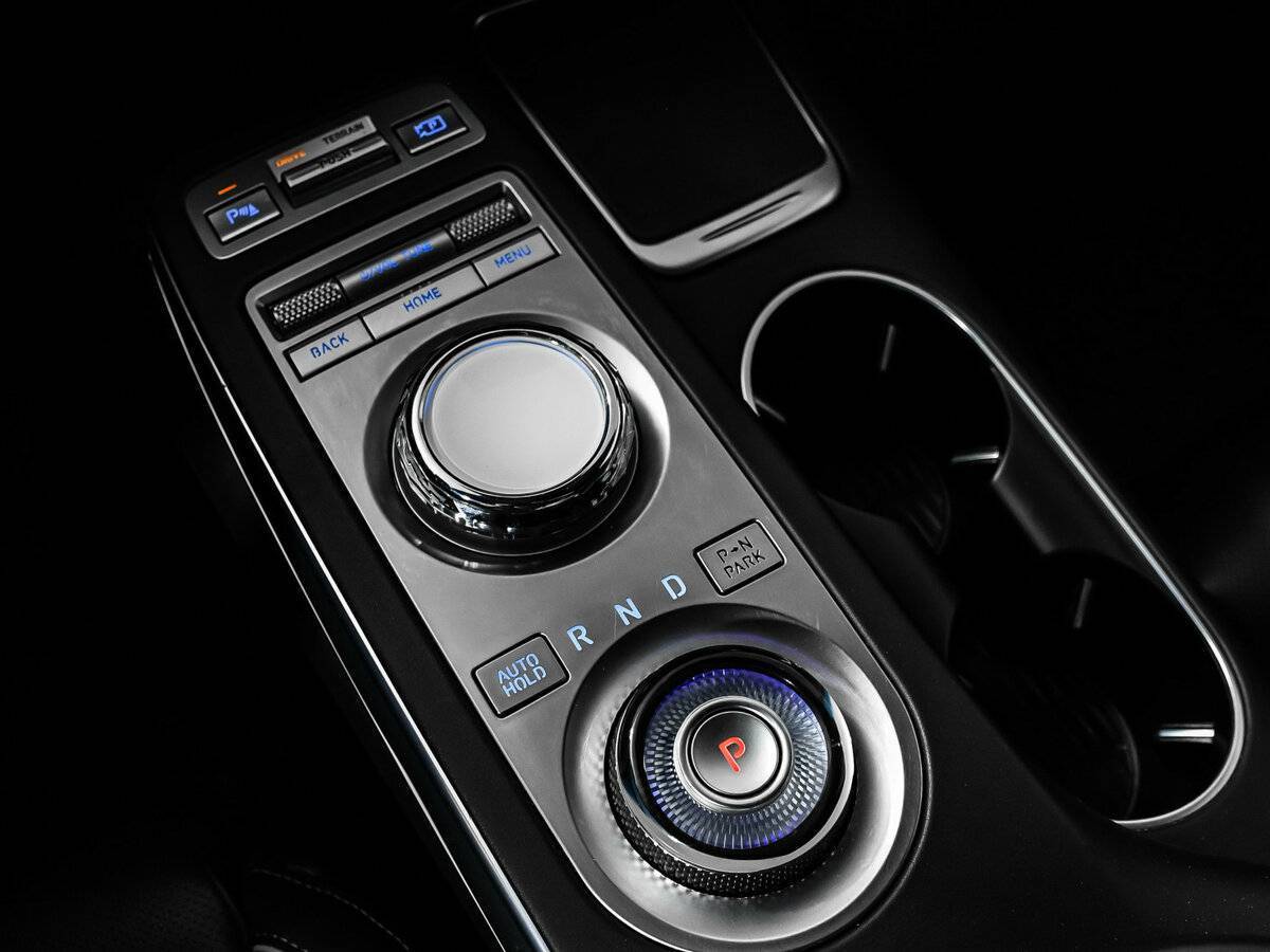 Genesis GV70 с пробегом — 2020 год. Фото: #19