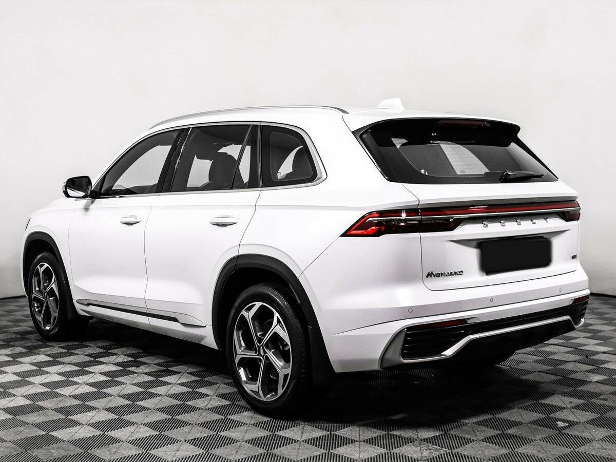 Geely Monjaro с пробегом — 2023 год. Фото: #6