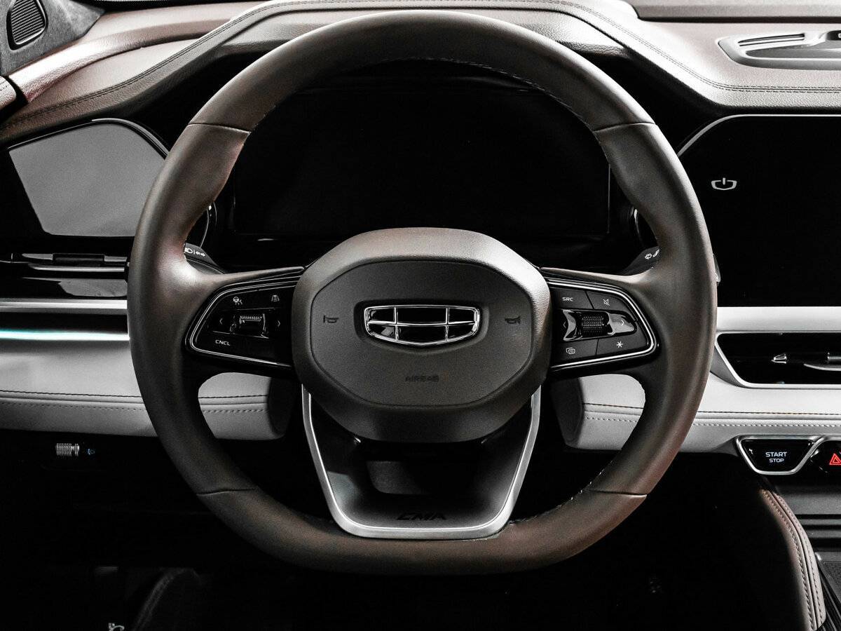 Geely Monjaro с пробегом — 2023 год. Фото: #11