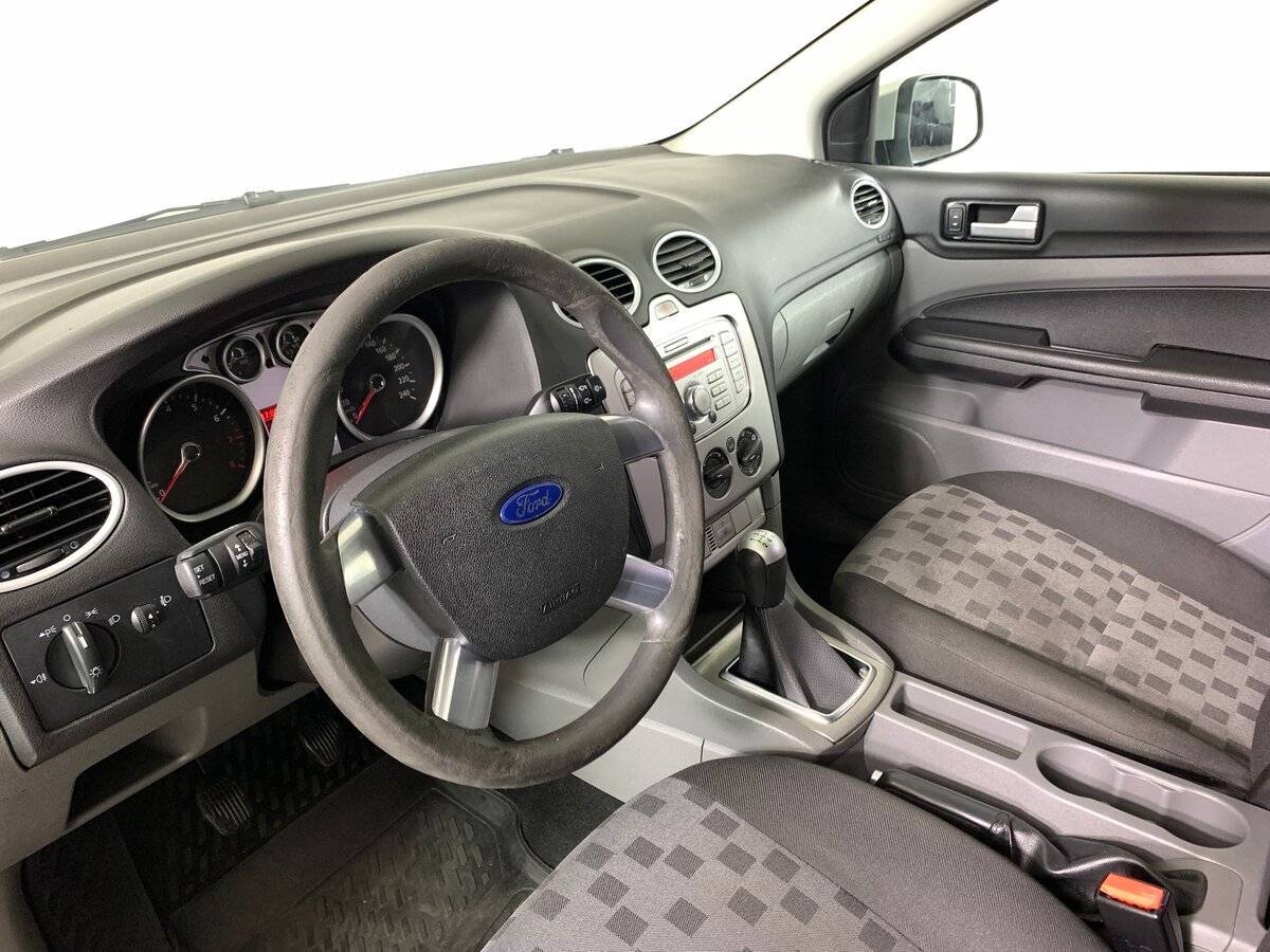 Ford Focus с пробегом — 2009 год. Фото: #7