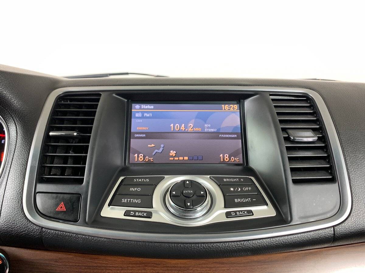 Nissan Teana с пробегом — 2009 год. Фото: #14