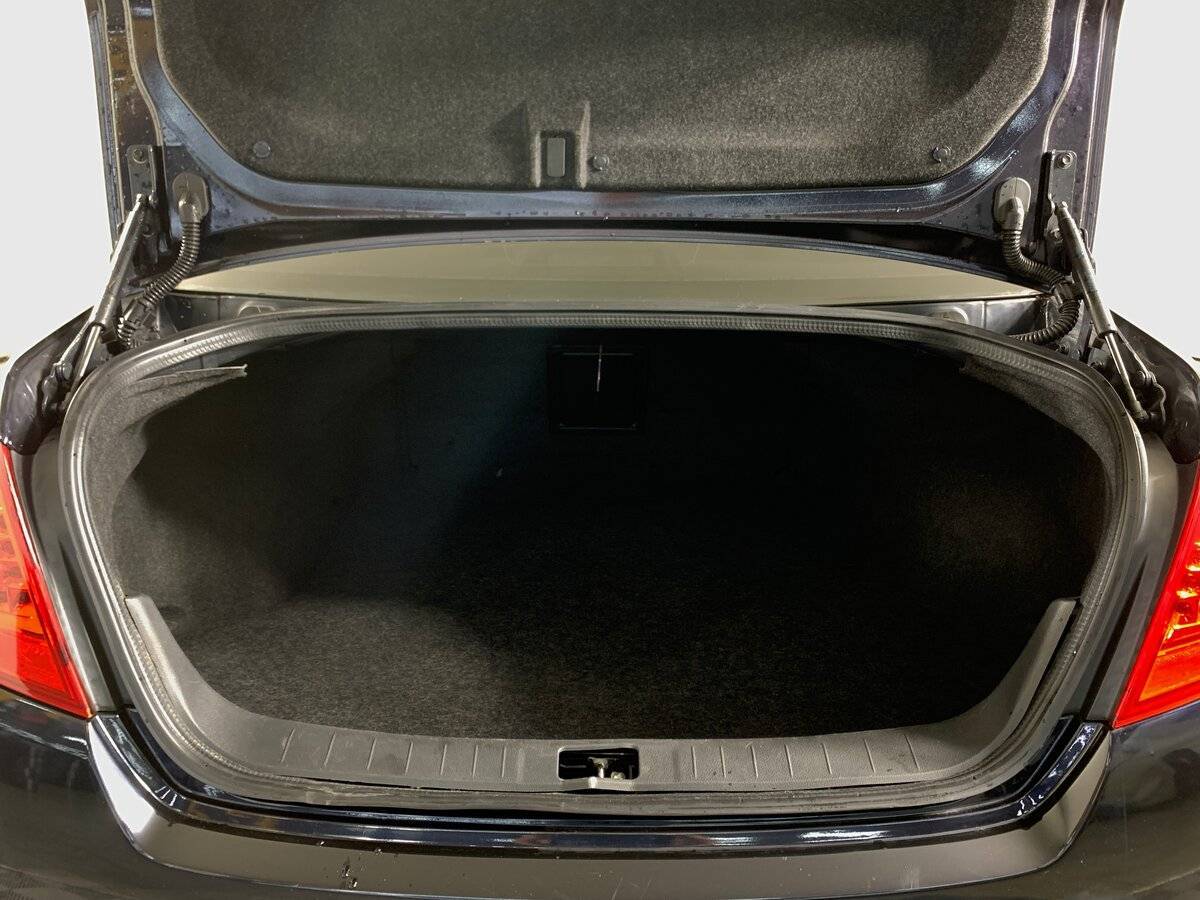 Nissan Teana с пробегом — 2009 год. Фото: #18