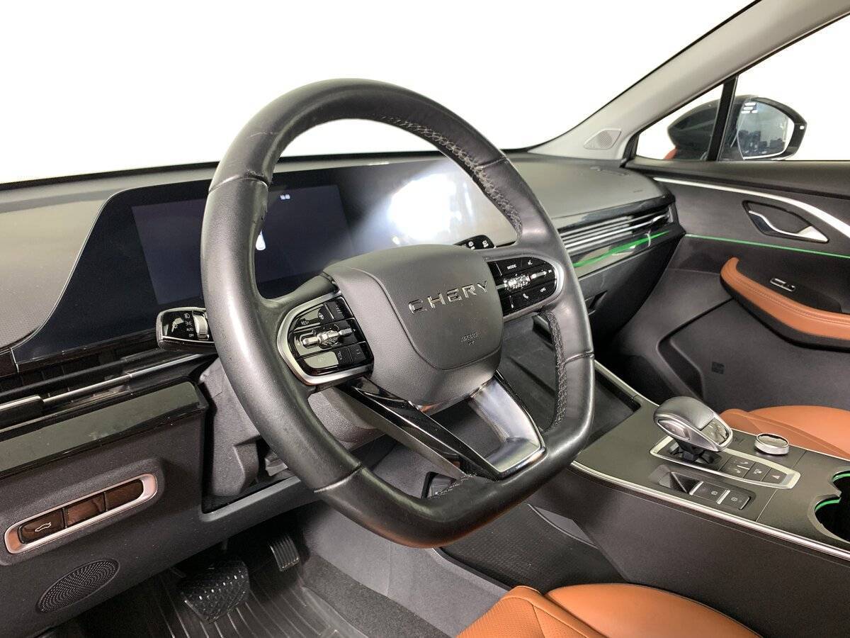 OMODA C5 с пробегом — 2023 год. Фото: #10