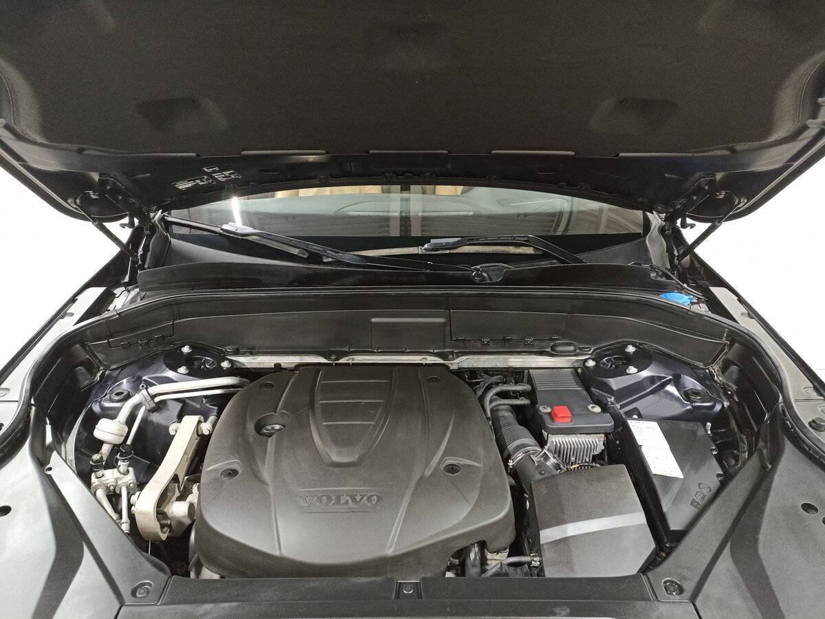 Volvo XC90 с пробегом — 2017 год. Фото: #8