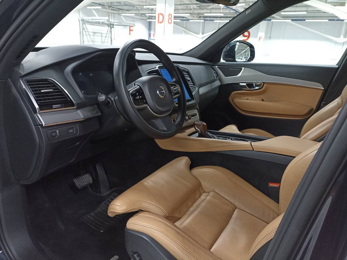 Volvo XC90 с пробегом — 2017 год. Фото: #15