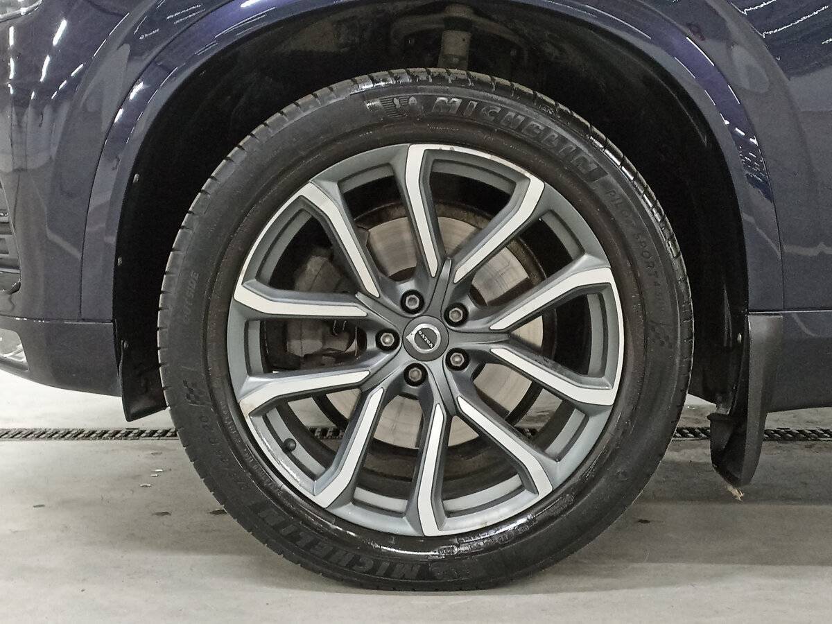 Volvo XC90 с пробегом — 2017 год. Фото: #17