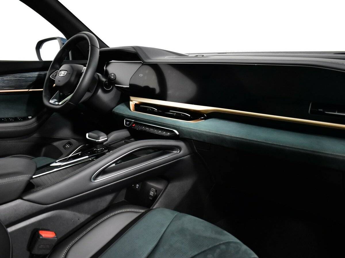 Geely Monjaro с пробегом — 2024 год. Фото: #8