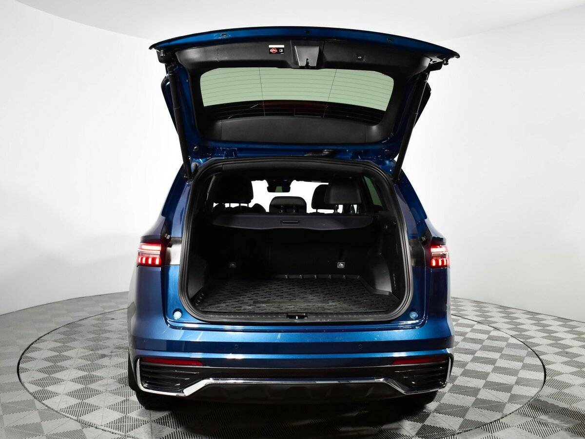 Geely Monjaro с пробегом — 2024 год. Фото: #18