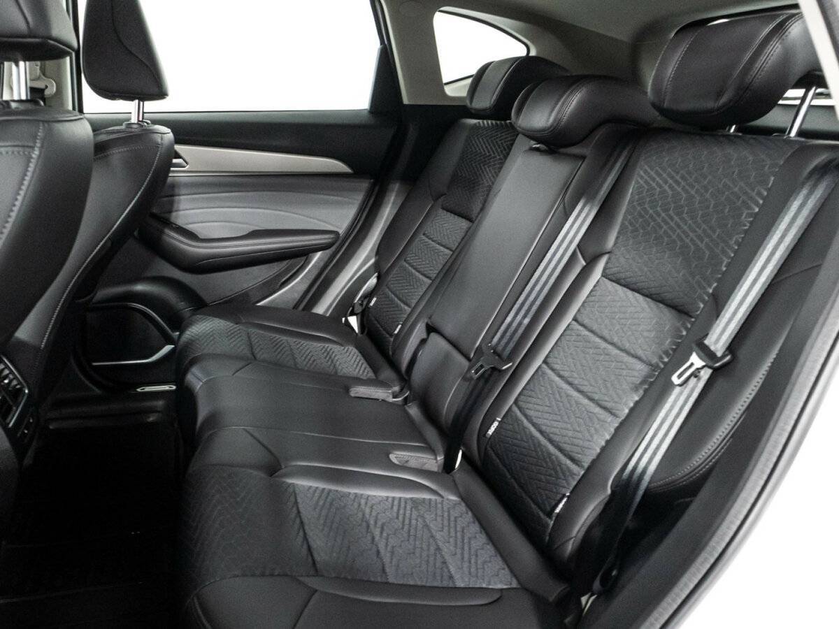 Haval F7 с пробегом — 2023 год. Фото: #9