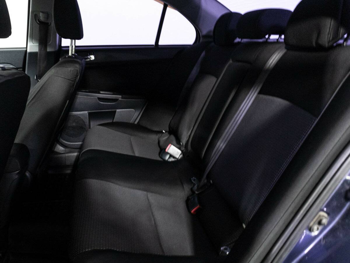 Mitsubishi Lancer с пробегом — 2008 год. Фото: #9