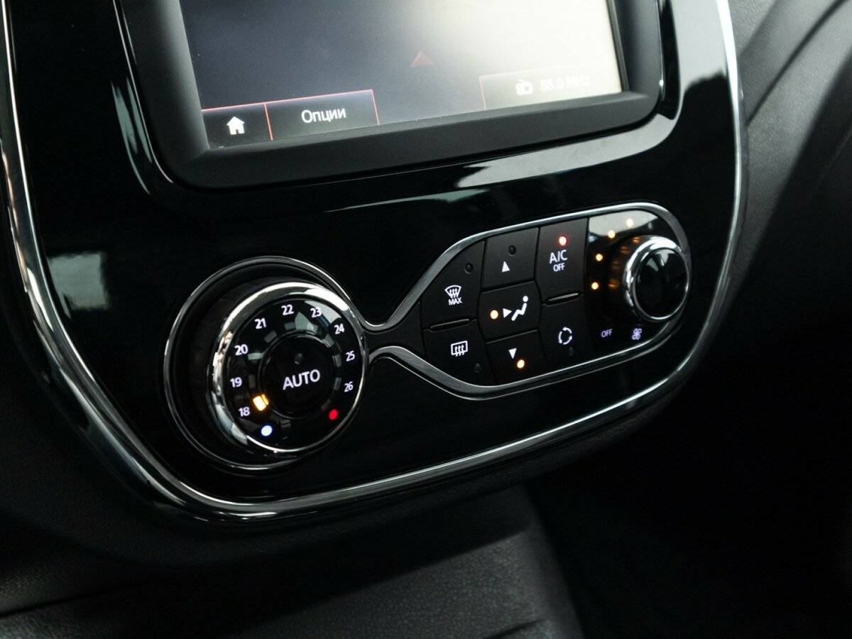 Renault Kaptur с пробегом — 2017 год. Фото: #17