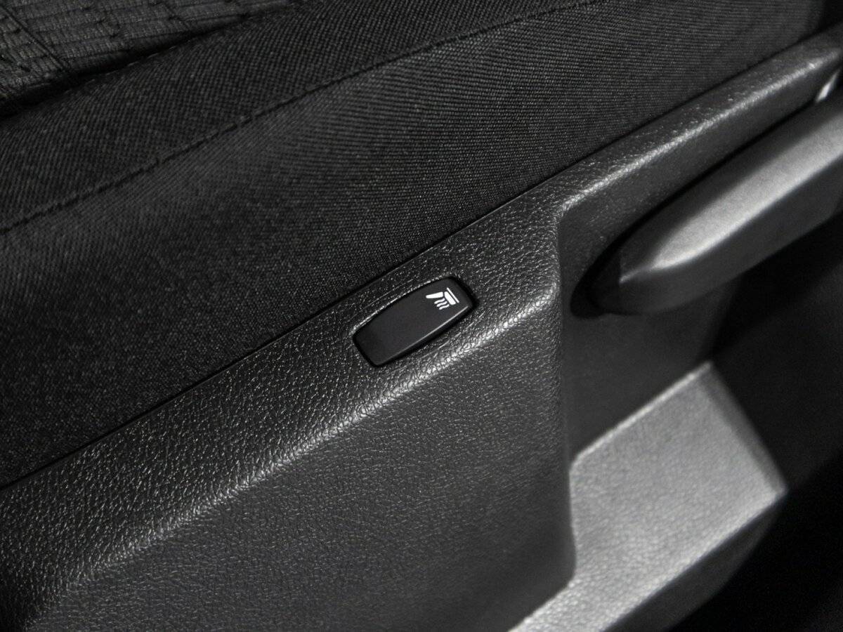 Renault Kaptur с пробегом — 2017 год. Фото: #19