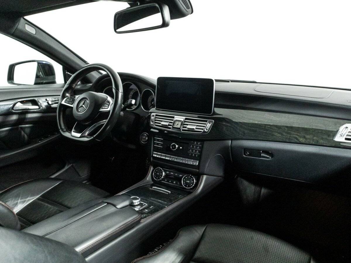 Mercedes-Benz CLS с пробегом — 2015 год. Фото: #8