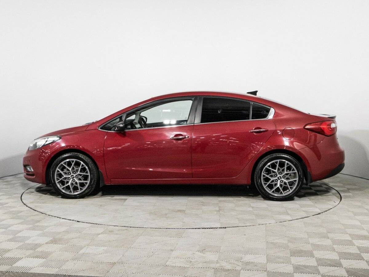 Kia Cerato с пробегом — 2014 год. Фото: #7