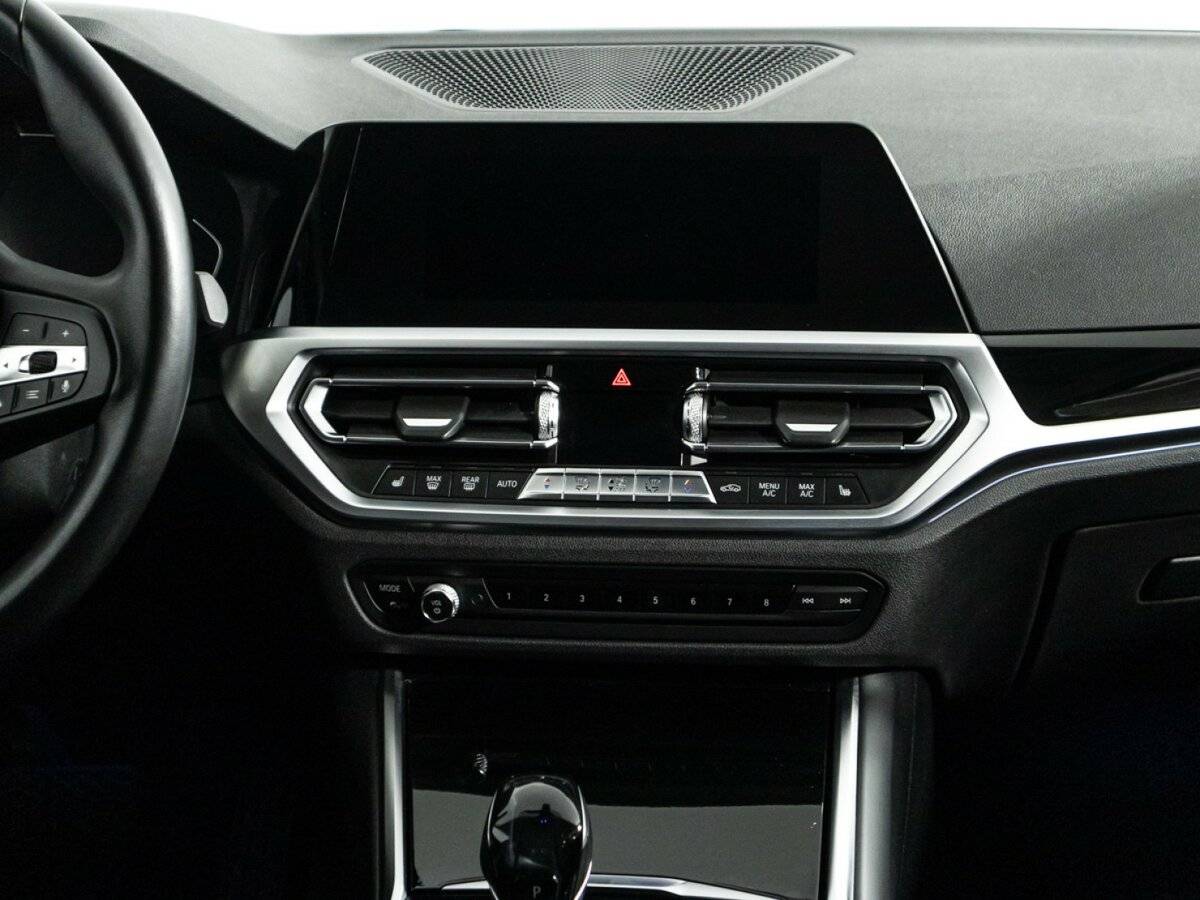 BMW 3 серии с пробегом — 2020 год. Фото: #13