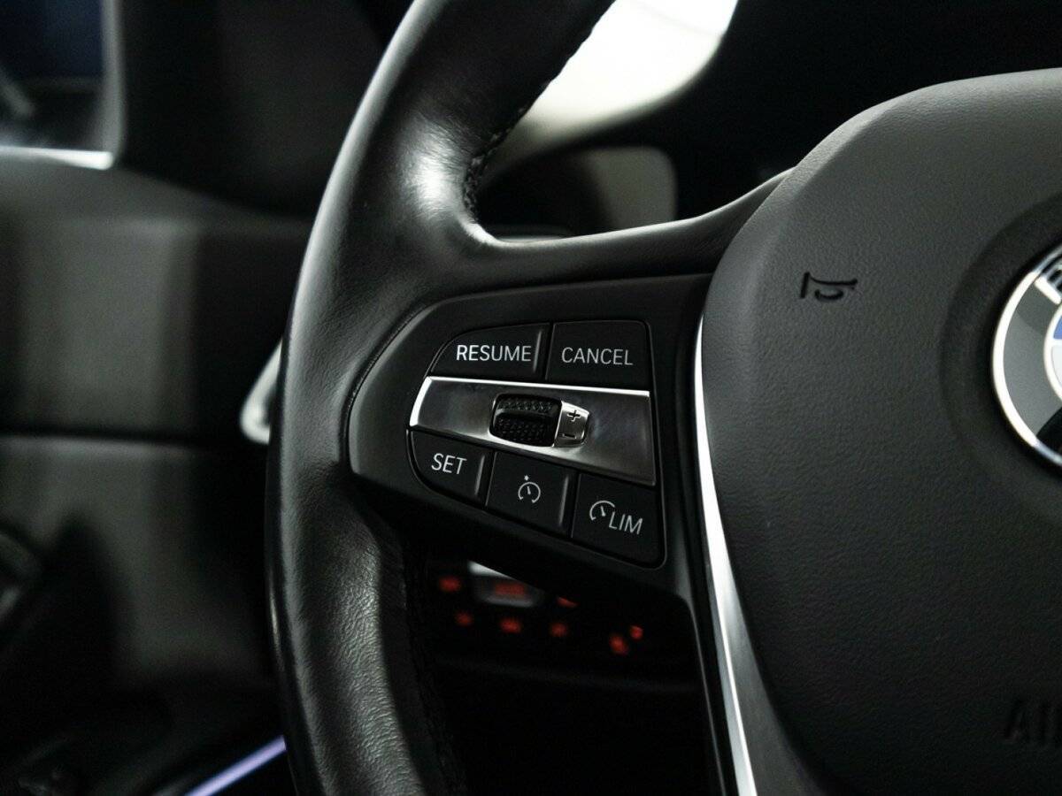 BMW 3 серии с пробегом — 2020 год. Фото: #20