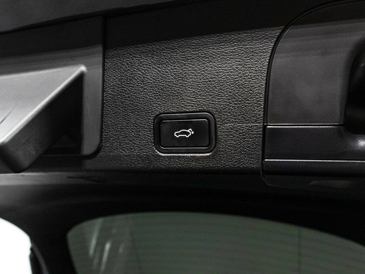 Geely Tugella с пробегом — 2022 год. Фото: #15