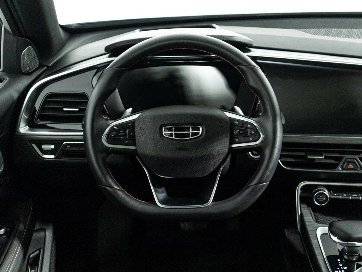 Geely Tugella с пробегом — 2022 год. Фото: #25