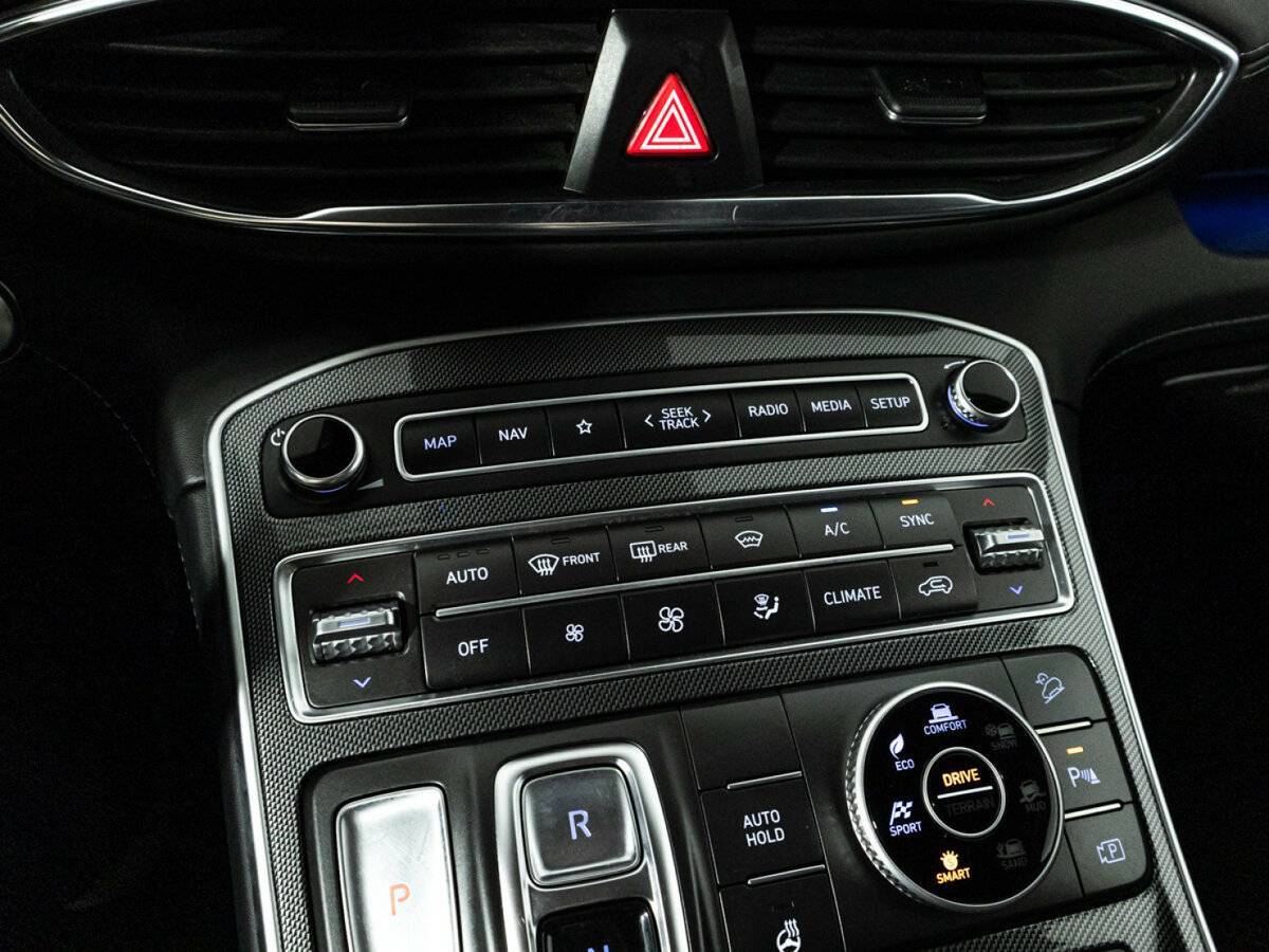 Hyundai Santa Fe с пробегом — 2021 год. Фото: #20