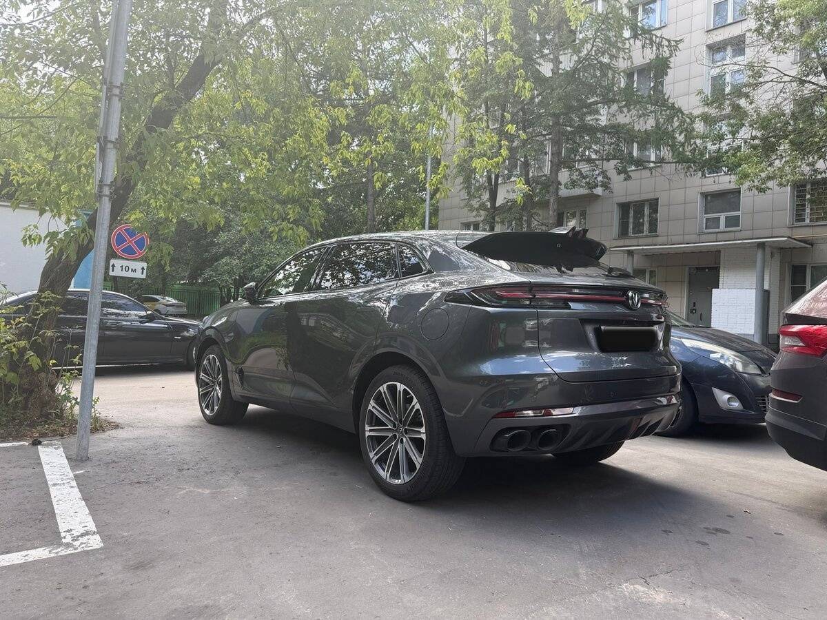 Changan UNI-K с пробегом — 2024 год. Фото: #1