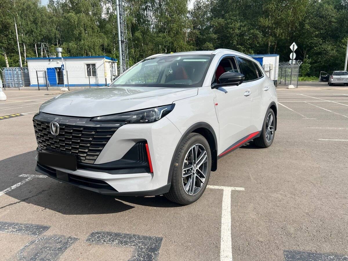 Changan UNI-S (CS55 Plus) с пробегом — 2024 год. Фото: #1