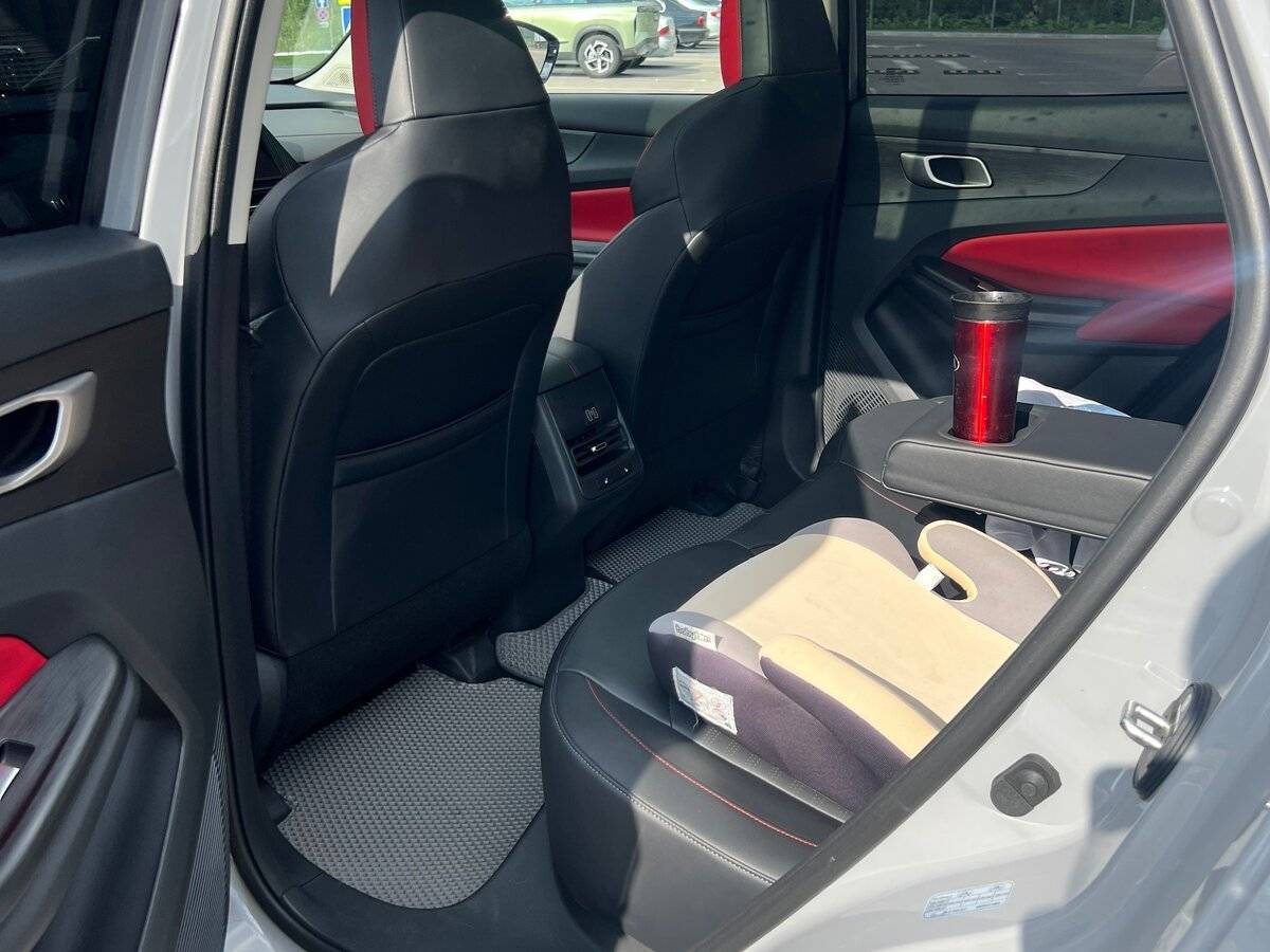 Changan UNI-S (CS55 Plus) с пробегом — 2024 год. Фото: #11