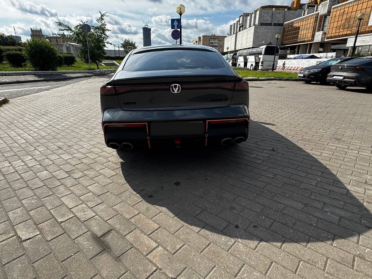 Changan UNI-V с пробегом — 2023 год. Фото: #5