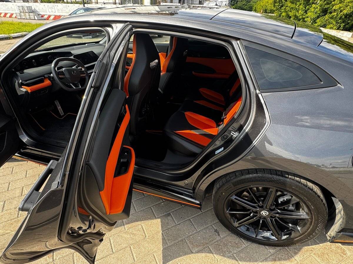 Changan UNI-V с пробегом — 2023 год. Фото: #11