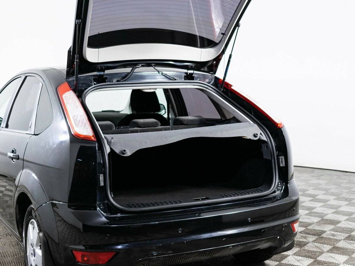 Ford Focus с пробегом — 2008 год. Фото: #6