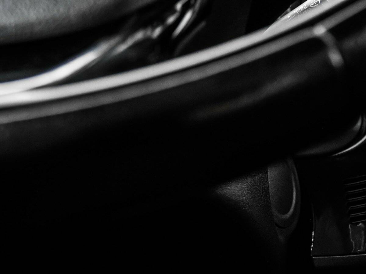 Mitsubishi Outlander с пробегом — 2015 год. Фото: #17