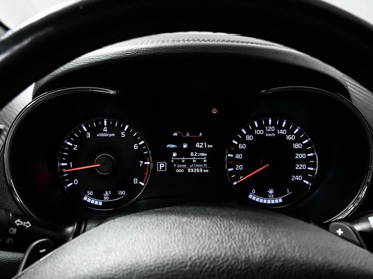 Kia Cerato с пробегом — 2015 год. Фото: #9