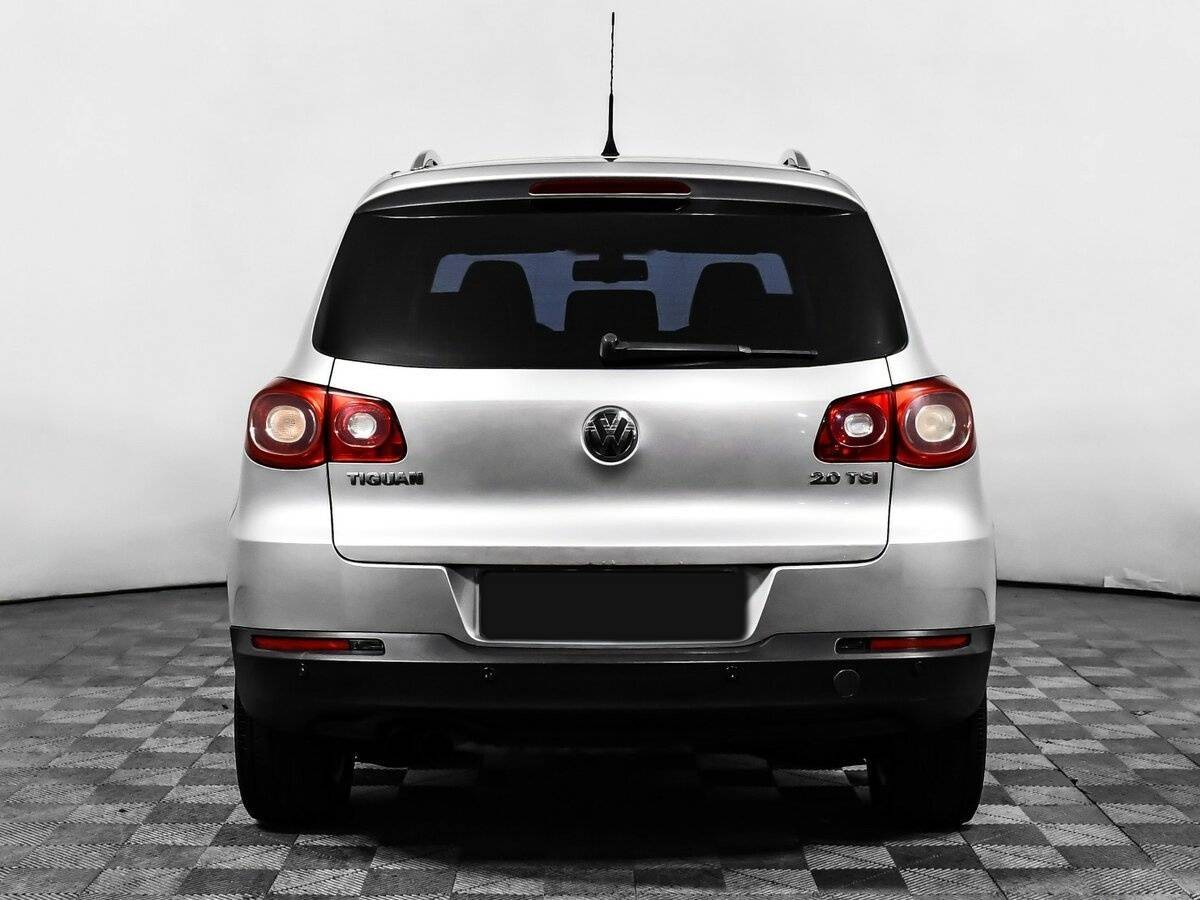 Volkswagen Tiguan с пробегом — 2009 год. Фото: #5