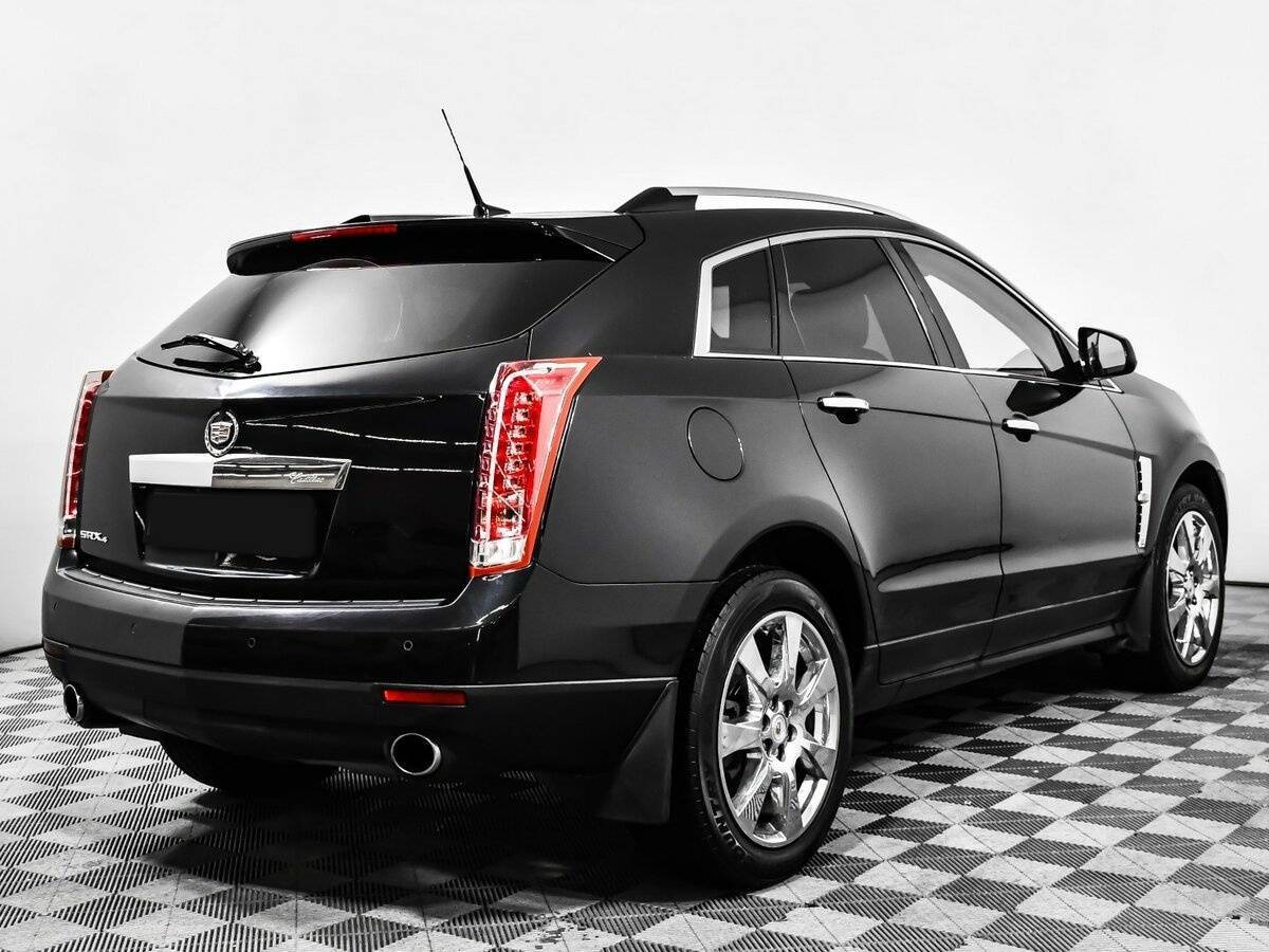 Cadillac SRX с пробегом — 2011 год. Фото: #4