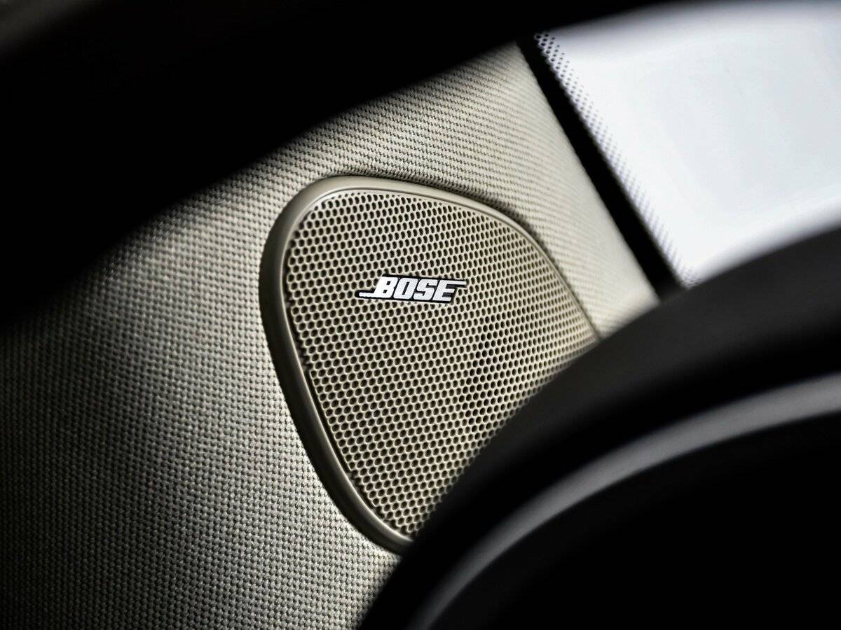 Cadillac SRX с пробегом — 2011 год. Фото: #22