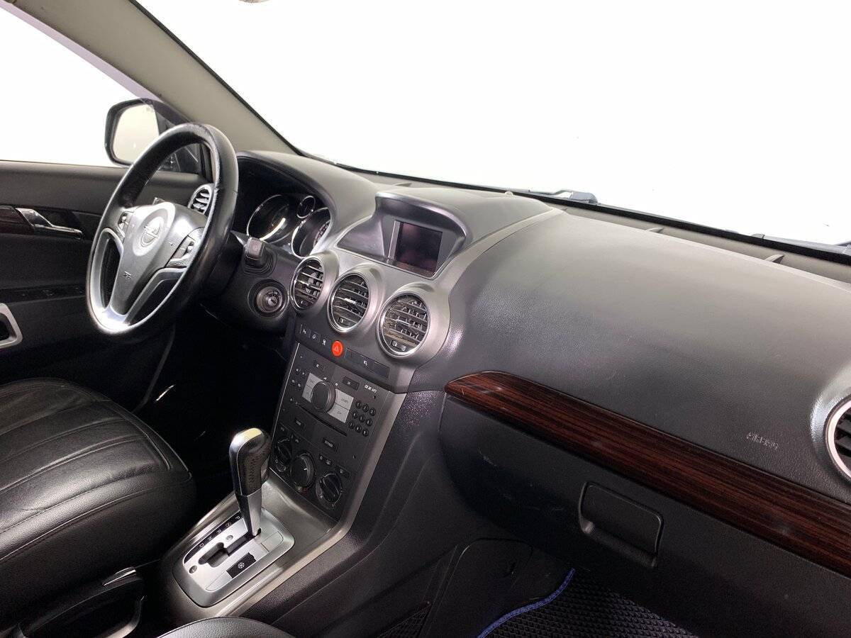 Opel Antara с пробегом — 2008 год. Фото: #12