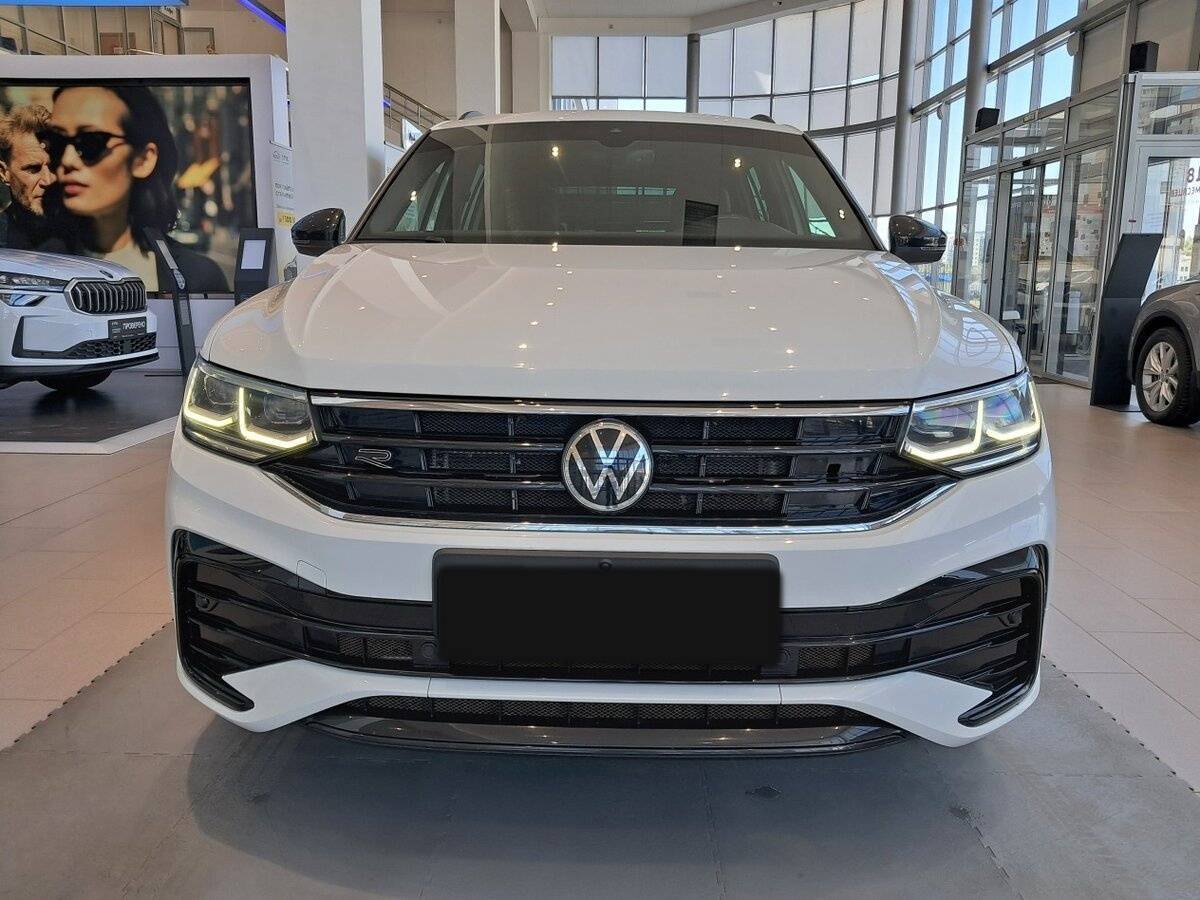 Volkswagen Tiguan с пробегом — 2021 год. Фото: #1