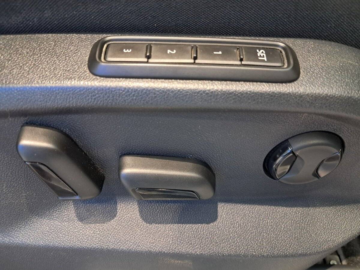 Volkswagen Tiguan с пробегом — 2021 год. Фото: #19