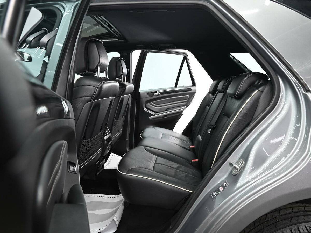 Mercedes-Benz M-Класс с пробегом — 2011 год. Фото: #13