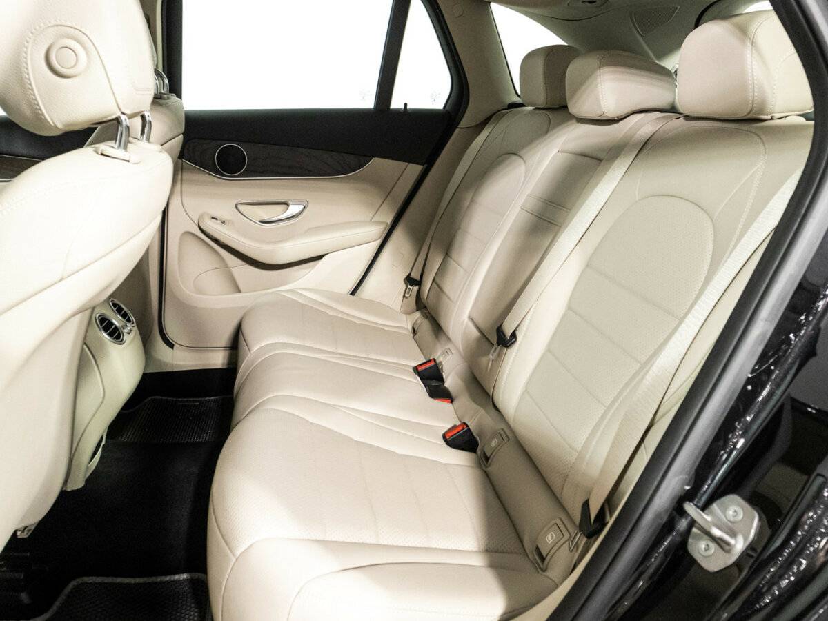 Mercedes-Benz GLC с пробегом — 2020 год. Фото: #9