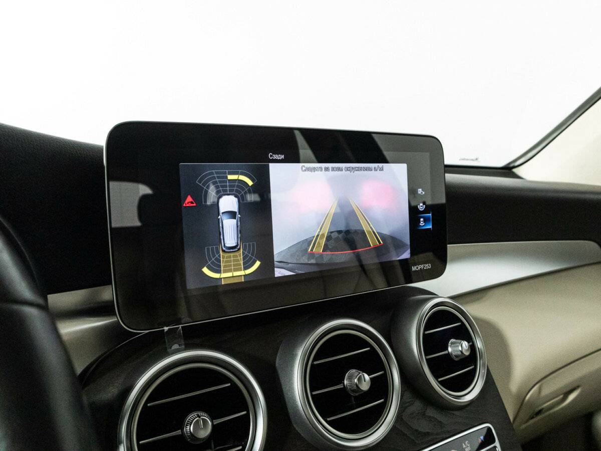 Mercedes-Benz GLC с пробегом — 2020 год. Фото: #16