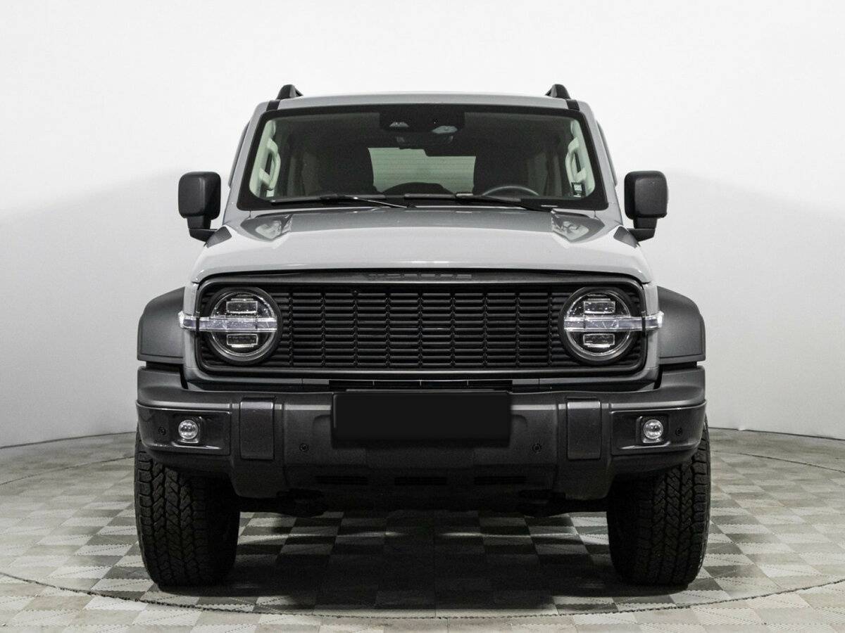 Tank 300 с пробегом — 2023 год. Фото: #1