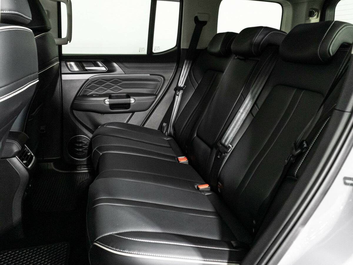 Tank 300 с пробегом — 2023 год. Фото: #9