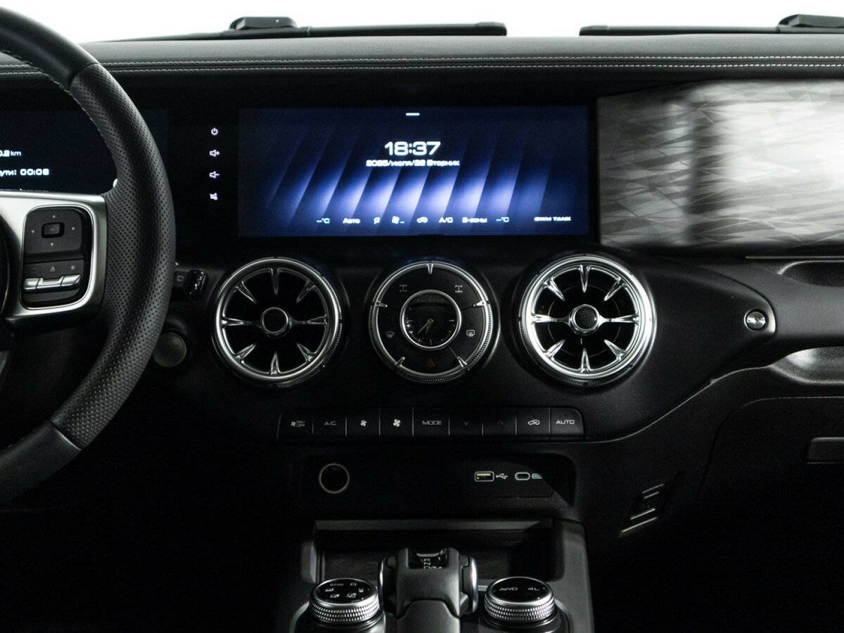 Tank 300 с пробегом — 2023 год. Фото: #13