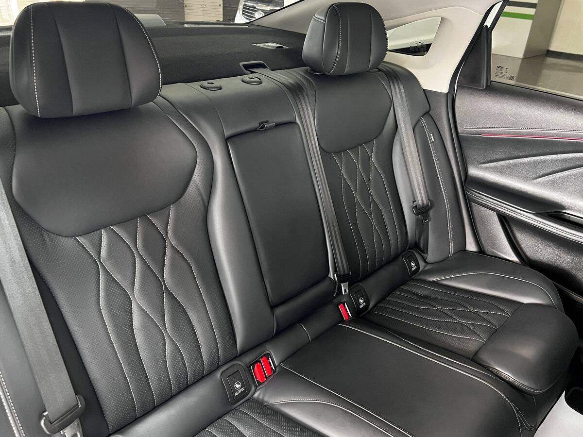 Chery Arrizo 8 с пробегом — 2023 год. Фото: #11